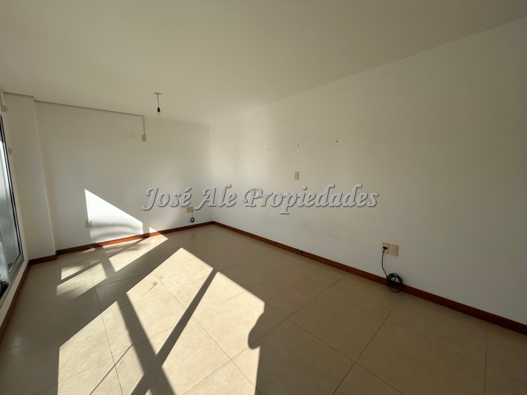 Imagen 3 de Espectacular monoambiente en edificio residencial frente al Rio de la Plata.