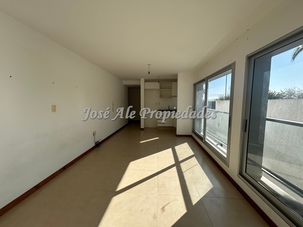 Imagen 5 de Espectacular monoambiente en edificio residencial frente al Rio de la Plata.