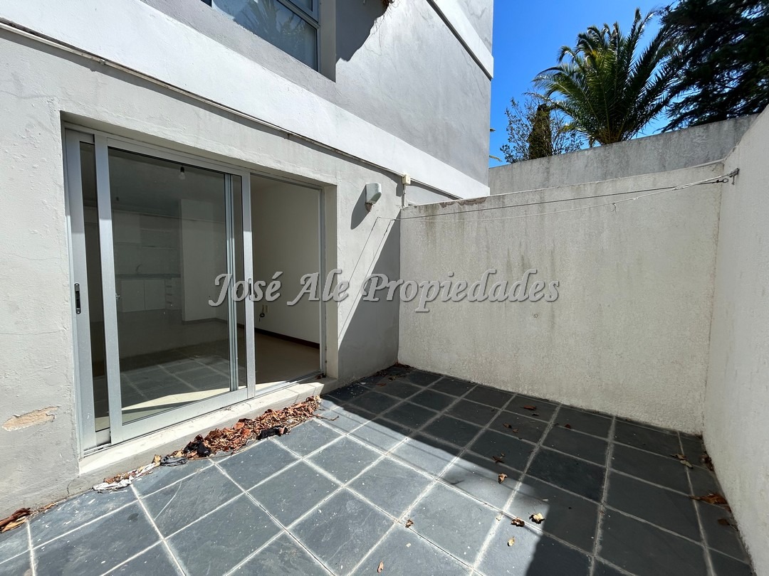 Imagen 4 de Espectacular monoambiente en edificio residencial frente al Rio de la Plata.