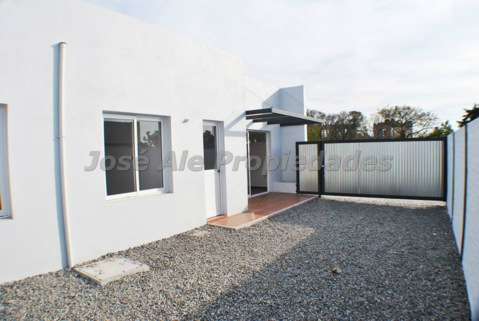 Imagen 3 de Casa en complejo Real de San Carlos.