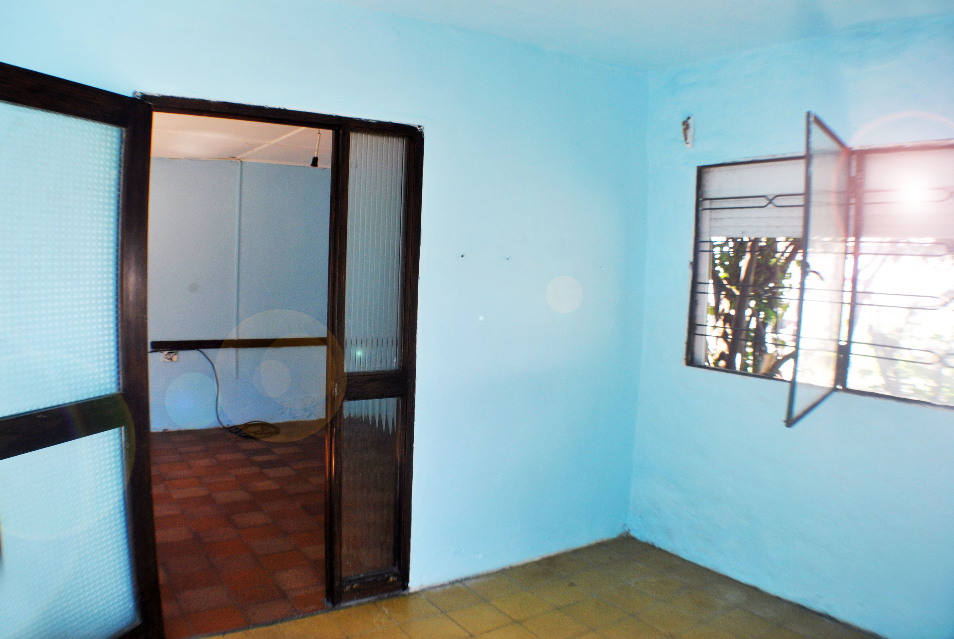 Imagen 6 de Casa de 1 dormitorio con patio, se encuentra ubicada en barrio cementerio, a pasos de todos los servicios.