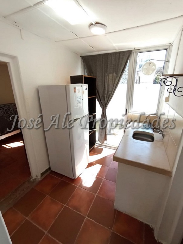 Imagen 5 de Hermosa propiedad, se encuentra ubicada en el Real de San Carlos próxima a centro estudiantiles.