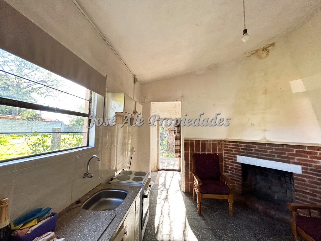 Imagen 4 de Casa ubicada en el Real de San Carlos, próxima a la Renovada Plaza de Toros y a todos los servicios.