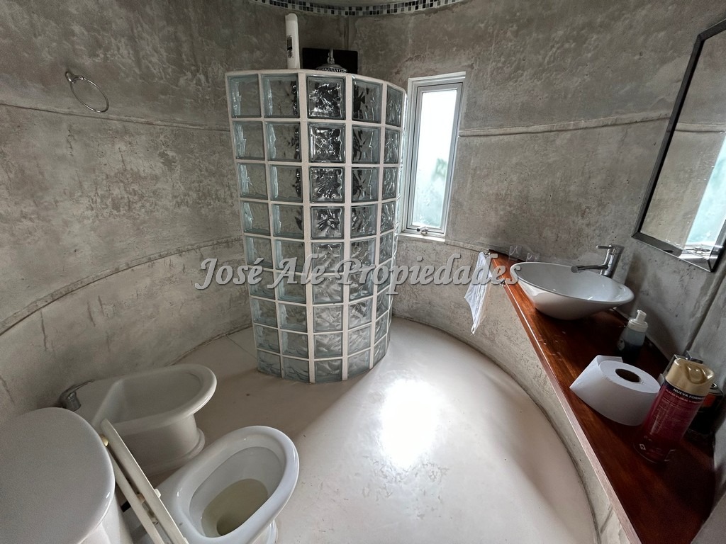 Imagen 9 de Apartamento de 1 dormitorio a corta distancia de Rambla de Colonia y a pasos de todos los servicios.