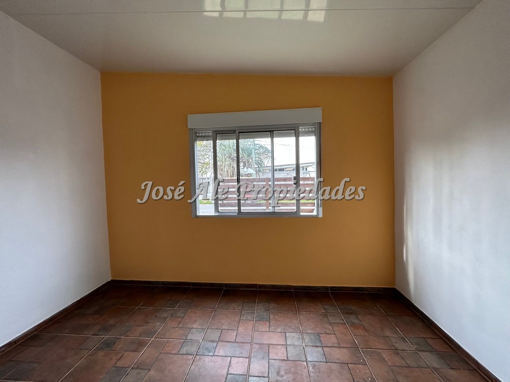 Imagen 6 de Hermosa propiedad se encuentra ubicada en el barrio los nogales, próxima todos los servicios.