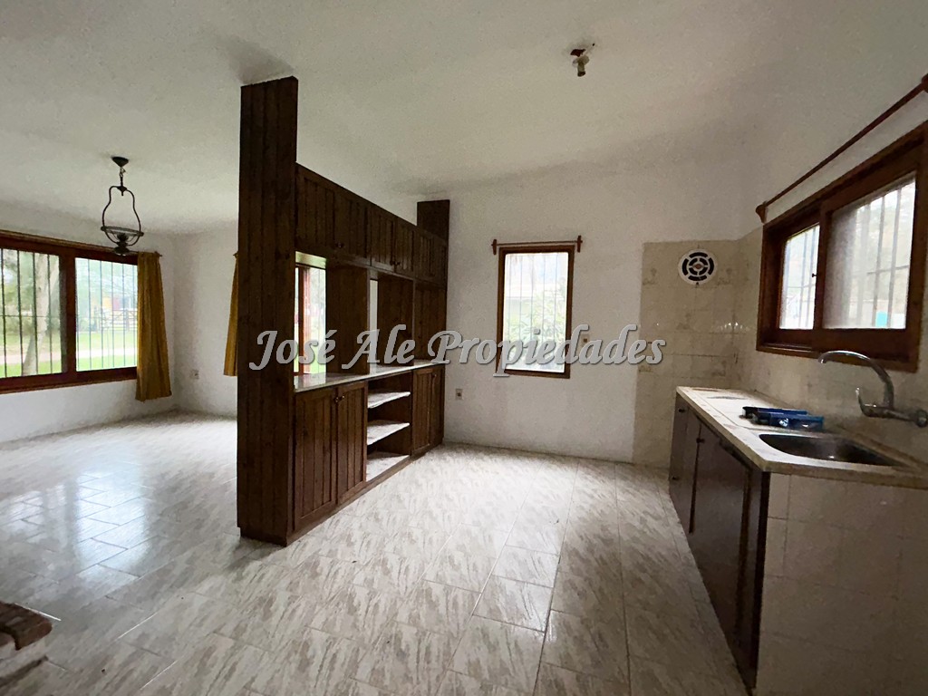 Imagen 4 de Muy linda propiedad ubicada en el Balneario de Santa Ana.