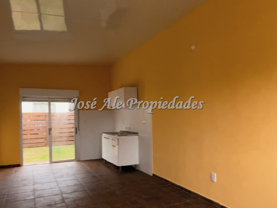 Imagen 2 de Hermosa propiedad se encuentra ubicada en el barrio los nogales, próxima todos los servicios.