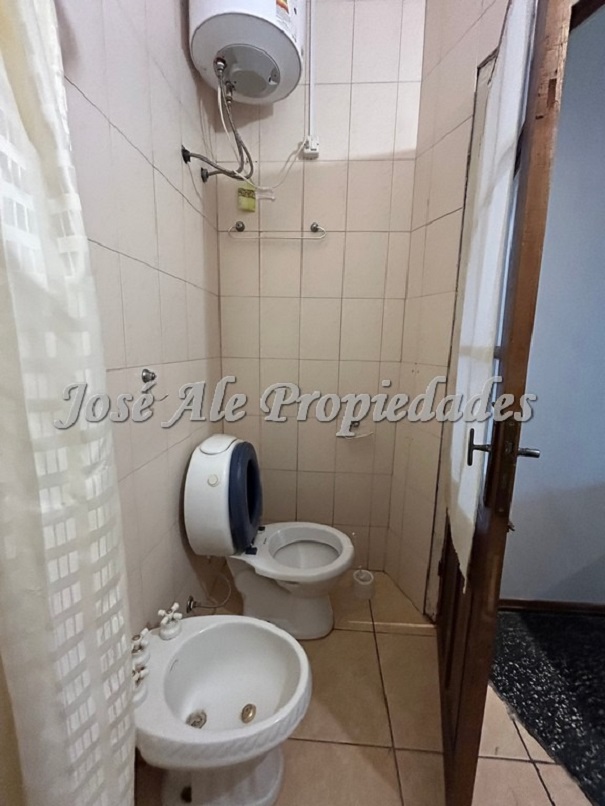 Imagen 8 de Apartamento de 1 dormitorio, ubicado en el centro de la ciudad de Colonia.