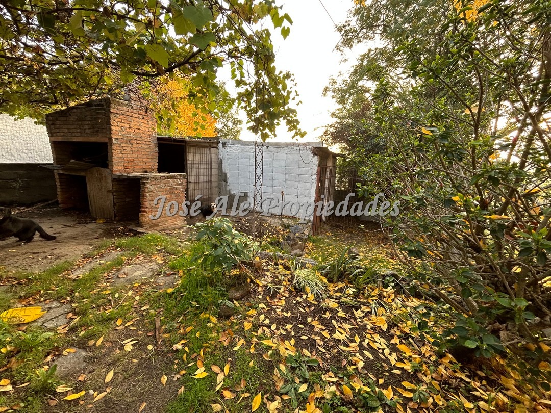 Imagen 9 de Casa ubicada próxima al nuevo hospital, a pasos de todos los servicios.