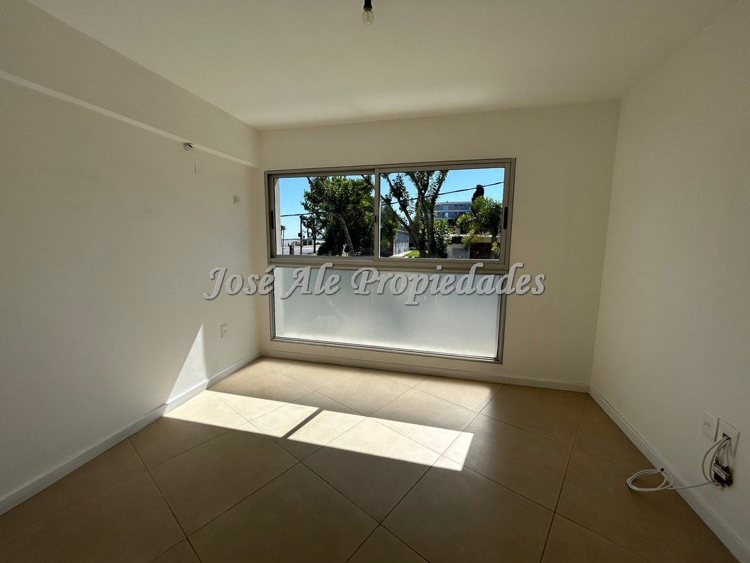 Imagen 6 de EN ALQUILER Espectacular apartamento de un dormitorio en edificio residencial frente al Rio de la Plata.