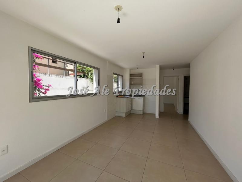 Espectacular apartamento de un dormitorio en edificio residencial frente al Rio de la Plata.