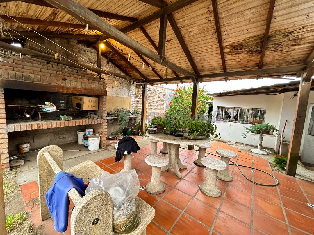 Imagen 10 de Tres propiedades en un mismo padrón, ideal para renta o para familia numerosa.