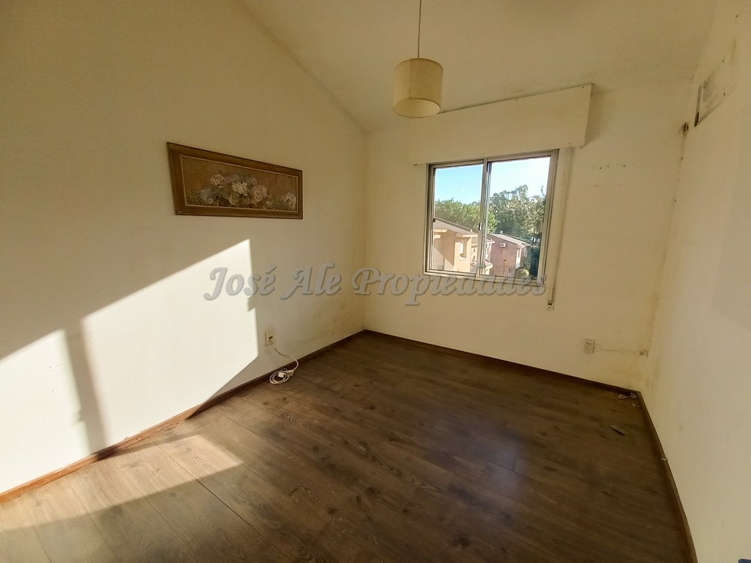 Imagen 7 de Cómoda vivienda ubicada en complejo en calle Zitarrosa.