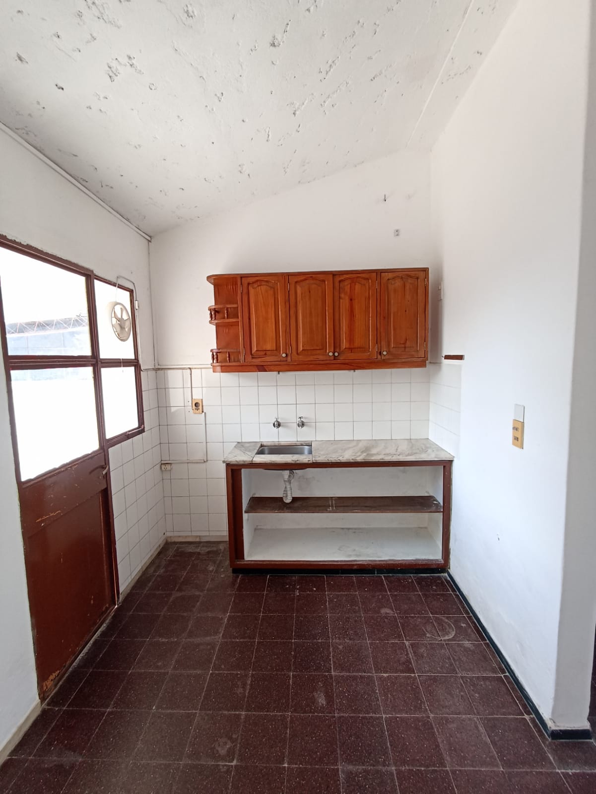 Imagen 7 de Vivienda en  Complejo L22 ubicado sobre Avda. Luis Alberto de Herrera a pasos de todos los servicios.