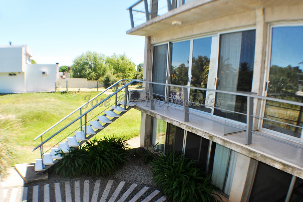 Imagen 2 de Apartamento de 1 dormitorio, ubicado a pocas cuadras de la Rambla y playas de Colonia.