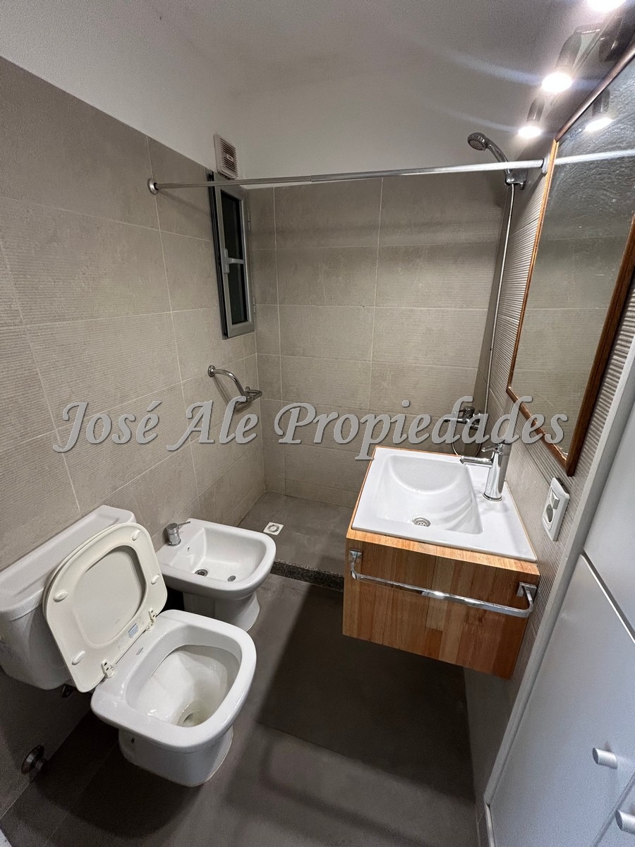 Imagen 7 de Hermoso apartamento de 3 dormitorios y 2 baños, ubicado en Avda. Principal de Colonia del Sacramento.