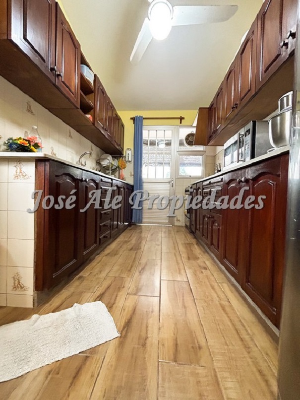 Imagen 6 de Hermosa casa a 200 mts de la Rambla Costanera y playas de Colonia del Sacramento.