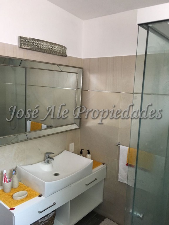 Imagen 8 de Hermosa casa en Puerto Conchillas a 50 metros de la costa.