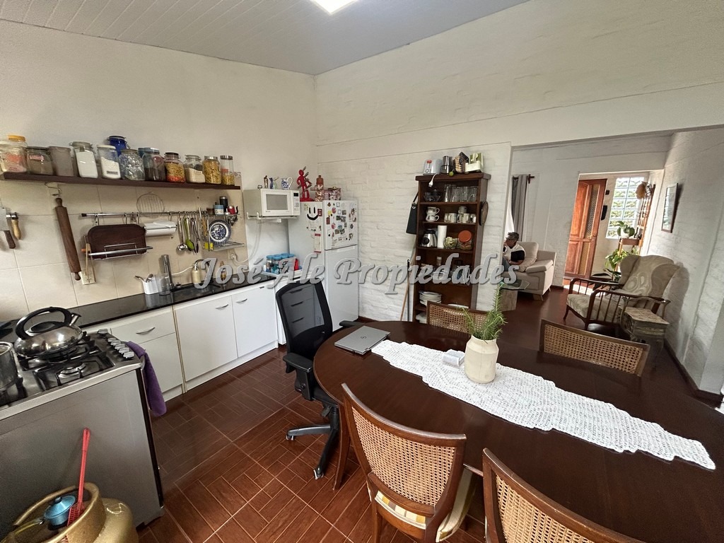 Imagen 7 de Hermosa casa en perfecto estado de mantenimiento ubicada en el real de San Carlos, próxima a la renovada Plaza de Toros.