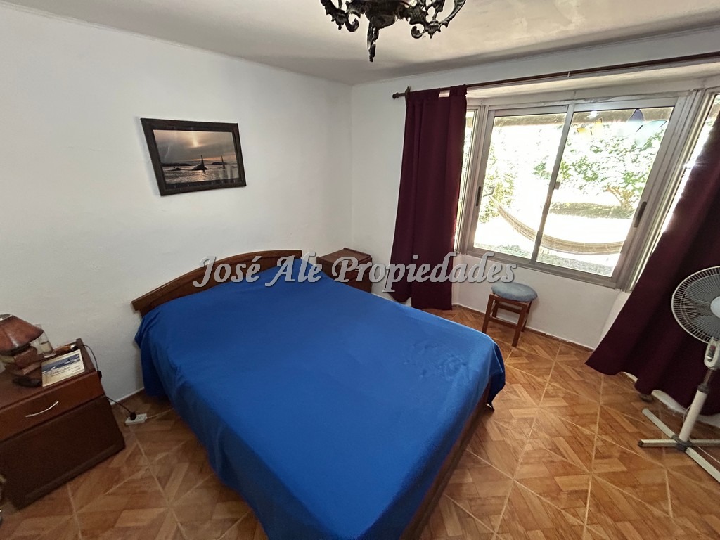 Imagen 7 de Pintoresca casa de 3 dormitorios en balneario El Ensueño, a 150m de la playa.