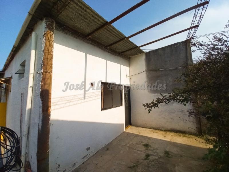 Apartamento de un dormitorio ubicado cerca de la Plaza de Toros y próximo a todos los servicios.