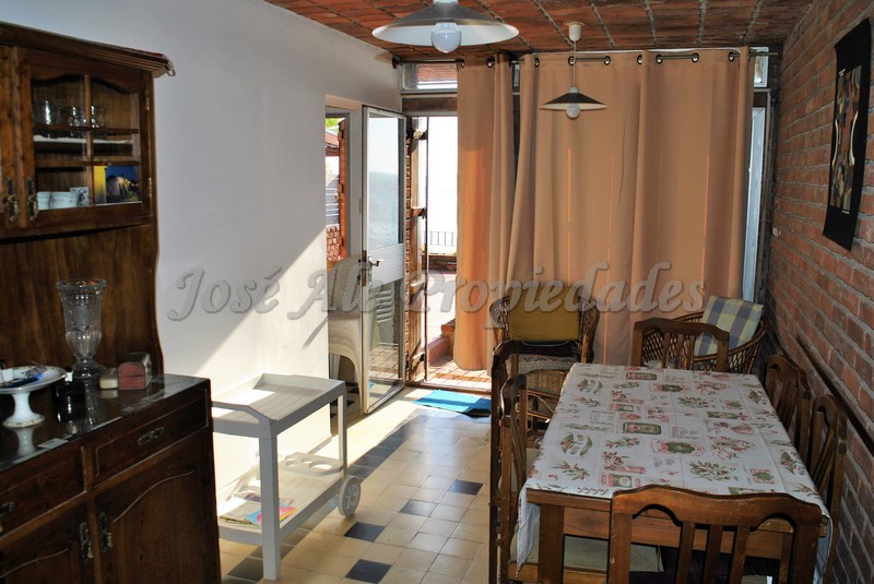 Imagen 7 de Espectacular propiedad reciclada ubicada en primera línea de la rambla del casco histórico.