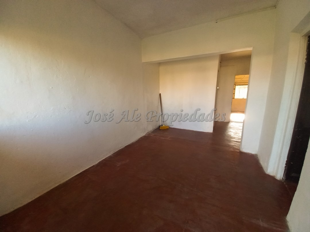 Imagen 8 de Casa en zona Plaza de Toros, a corta distancia de Rambla de Colonia y playas.