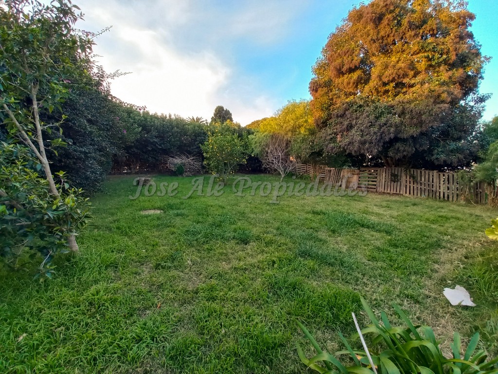 Imagen 10 de Hermosa casa de grande dimensiones. Rodeada por un entorno de naturaleza.