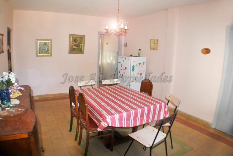 Departamento ubicado en Complejo de Vivienda INVE.