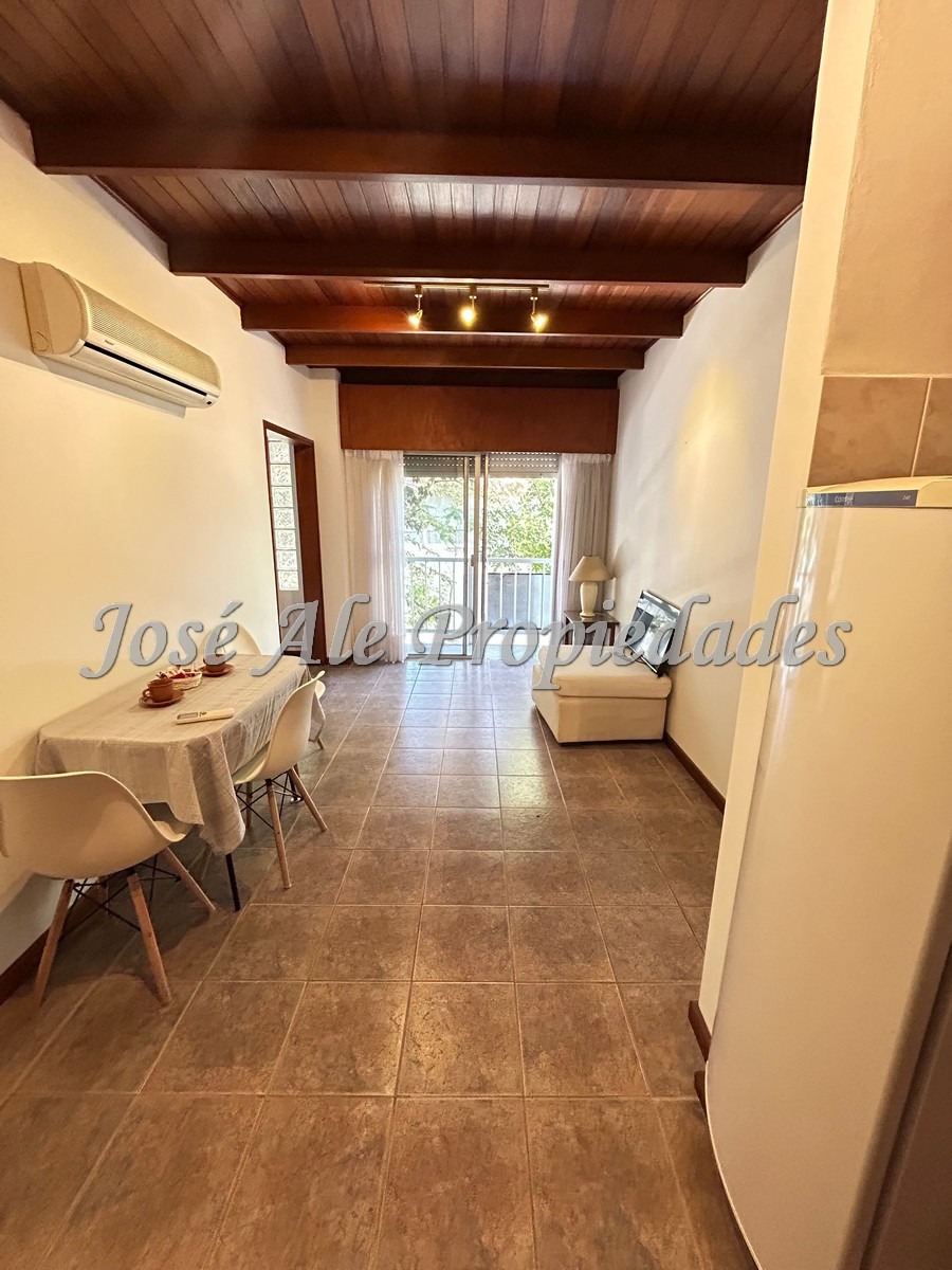 Imagen 2 de Se trata de 2 apartamentos de 1 dormitorio ubicados en el centro de la ciudad.