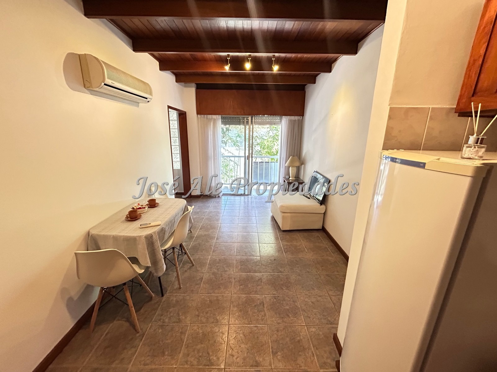 Imagen 3 de Se trata de 2 apartamentos de 1 dormitorio ubicados en el centro de la ciudad.