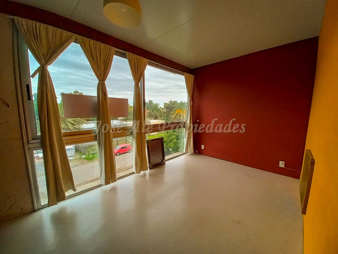 Imagen 2 de Departamento a cuadras de Rambla Costanera y playas de Colonia.