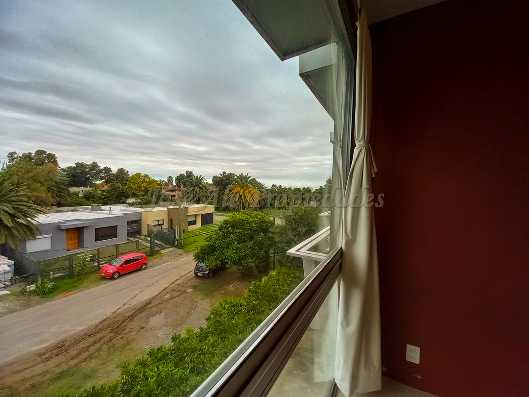 Imagen 6 de Departamento a cuadras de Rambla Costanera y playas de Colonia.