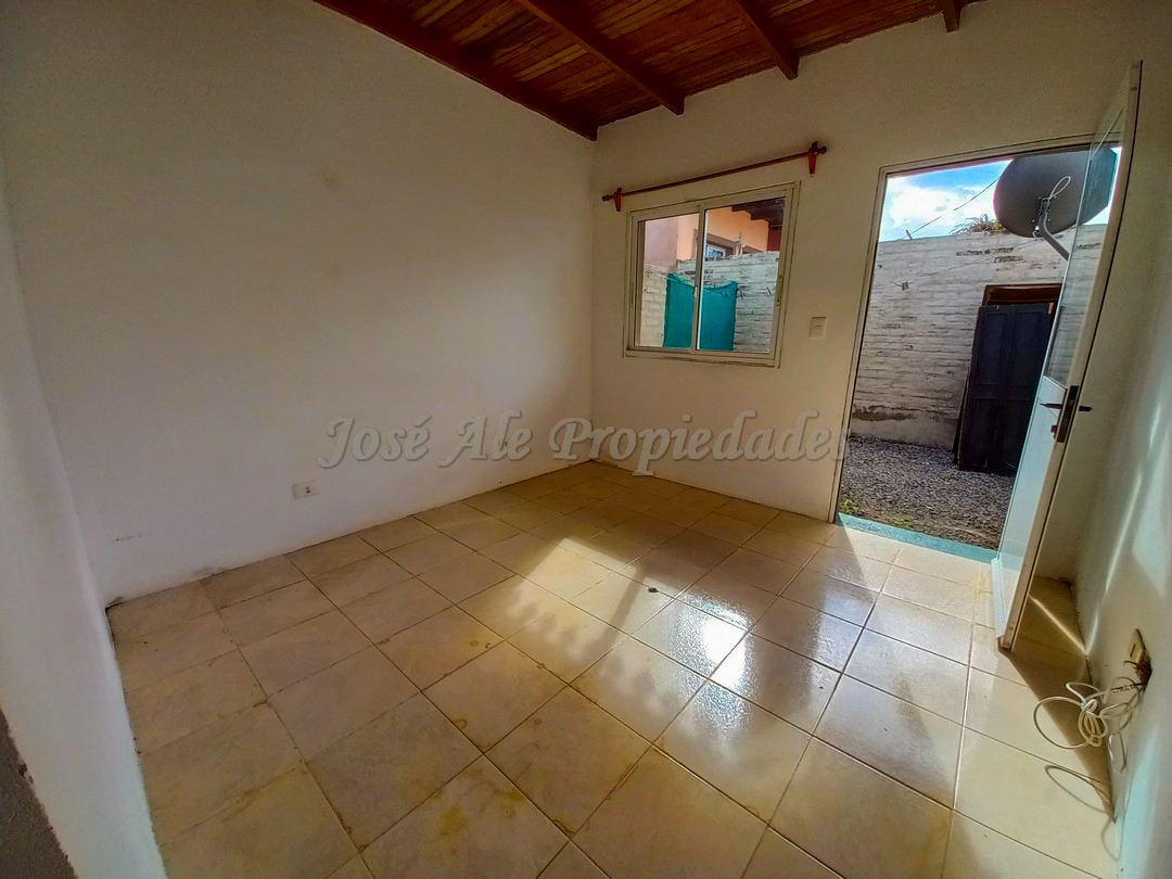 Imagen 5 de Departamento en zona Plaza de Toros, a corta distancia de Rambla de Colonia.