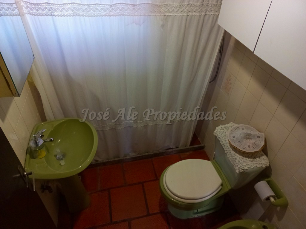 Imagen 7 de Cómoda y confortable cabaña a tan solo 100 mts de la rambla costanera y playas de colonia.