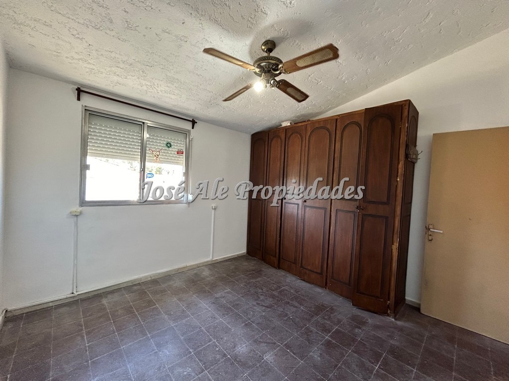 Imagen 5 de Vivienda con departamento ubicada en Complejo habitacional L22.