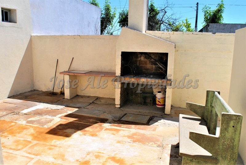 Imagen 3 de Casa Apto. en PH ubicado en pueblo nuevo a pasos de todo.