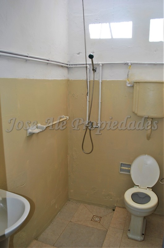 Imagen 6 de Casa Apto. en PH ubicado en pueblo nuevo a pasos de todo.