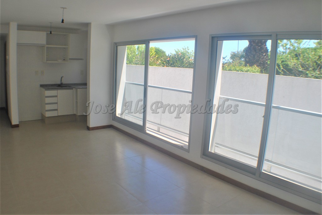 Imagen 6 de Espectacular monoambiente en edificio residencial frente al Rio de la Plata.