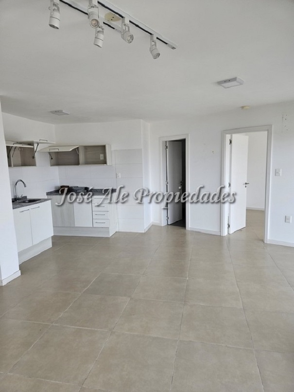 Imagen 6 de Departamento en primera línea de un dormitorio frente a la mejor parte de la Rambla de Colonia del Sacramento.