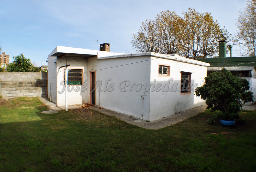 Imagen 2 de Propiedad ubicada en Pueblo Nuevo, a pasos de Colonia Shopping y de todos los servicios.