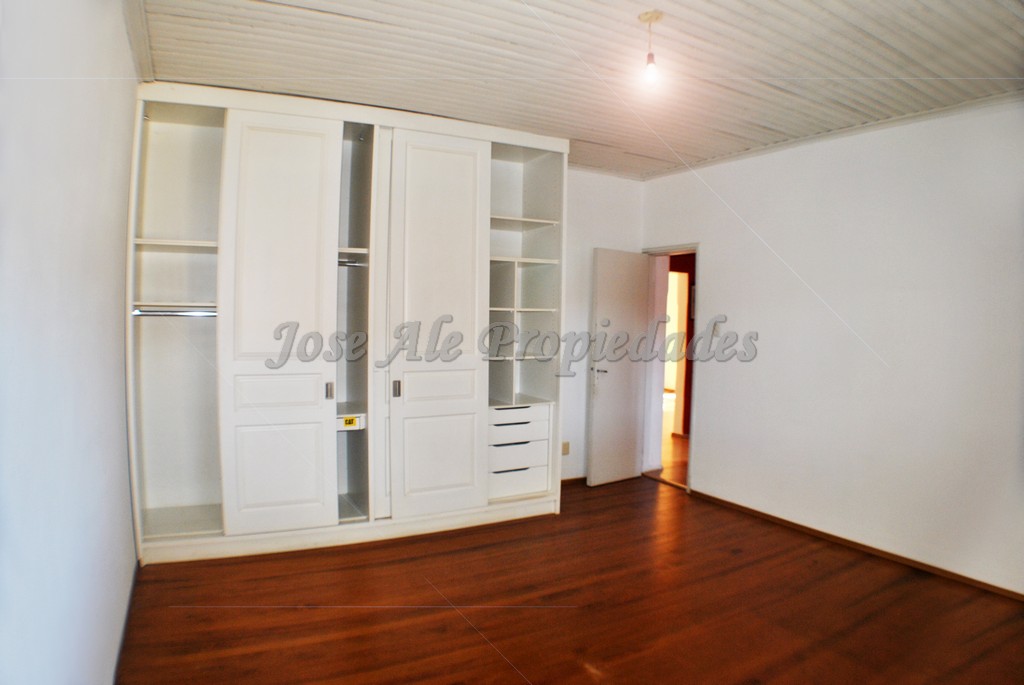 Imagen 2 de Impecable y luminoso departamento ubicado en pleno centro de Colonia del Sacramento.