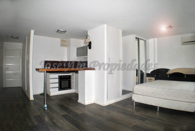 Imagen 2 de EN ALQUILER Lindo departamento (Mono-Ambiente), a solo metros de Rambla Costanera, hermosa zona residencial.