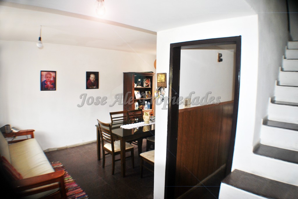 Imagen 4 de Impecable Dúplex ubicado en Complejo Habitacional L16, estratégicamente ubicada a paso de todos los servicios.