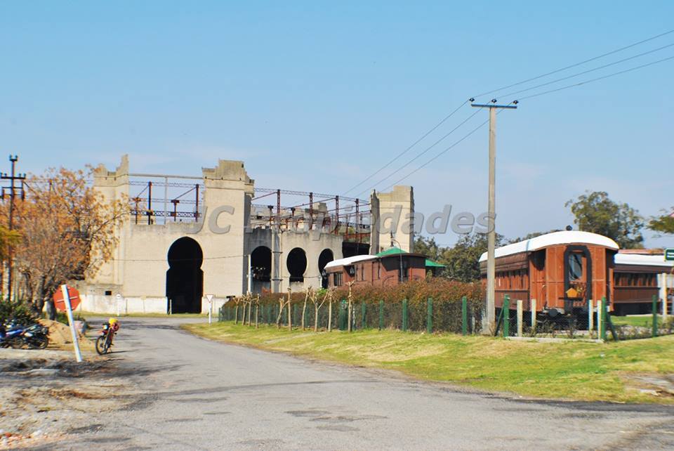Imagen 10 de Departamento en zona Plaza de Toros.