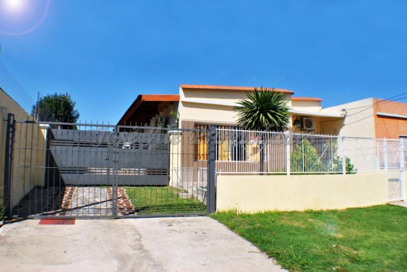 Propiedad ubicada en zona de Nuevo Hospital, a solo minutos del centro de colonia.