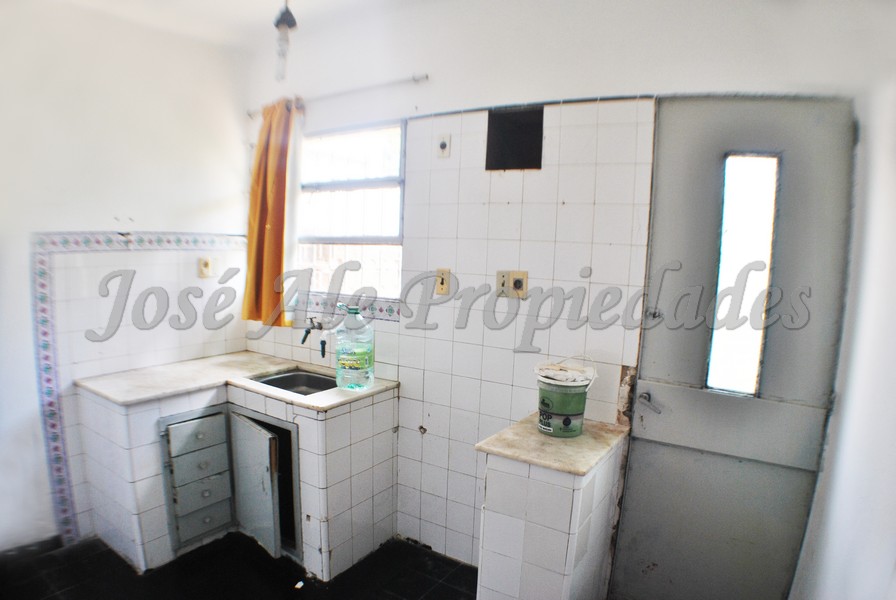 Imagen 5 de Depto al fondo, a pasos del centro de Colonia.