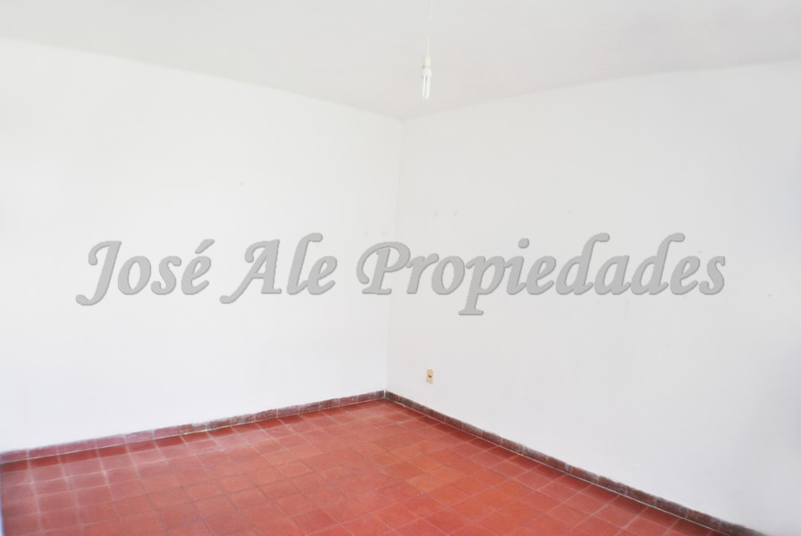 Imagen 8 de Depto al fondo, a pasos del centro de Colonia.