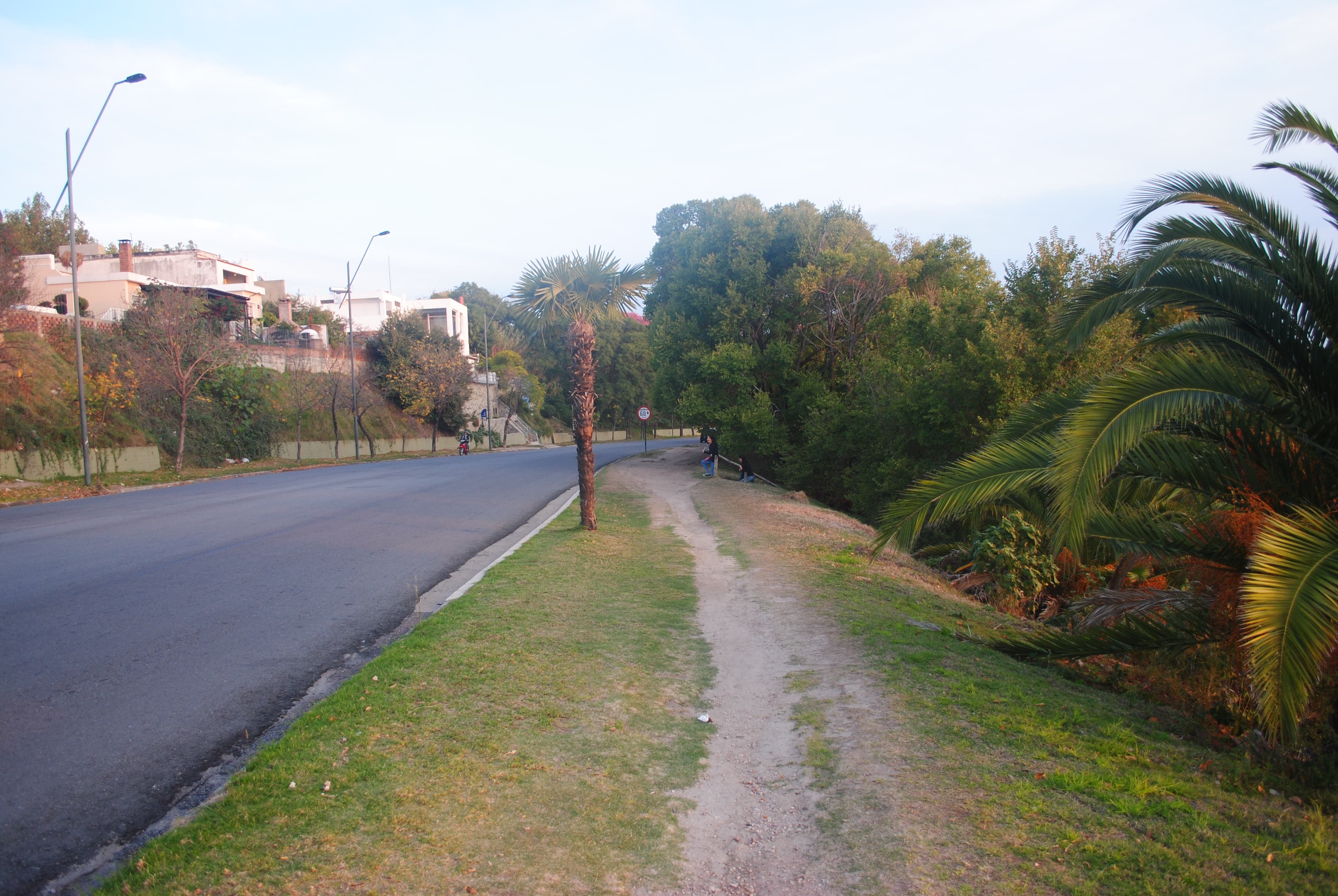 Imagen 8 de Casa de 3 plantas con vista privilegiada a la Rambla y la bahía.