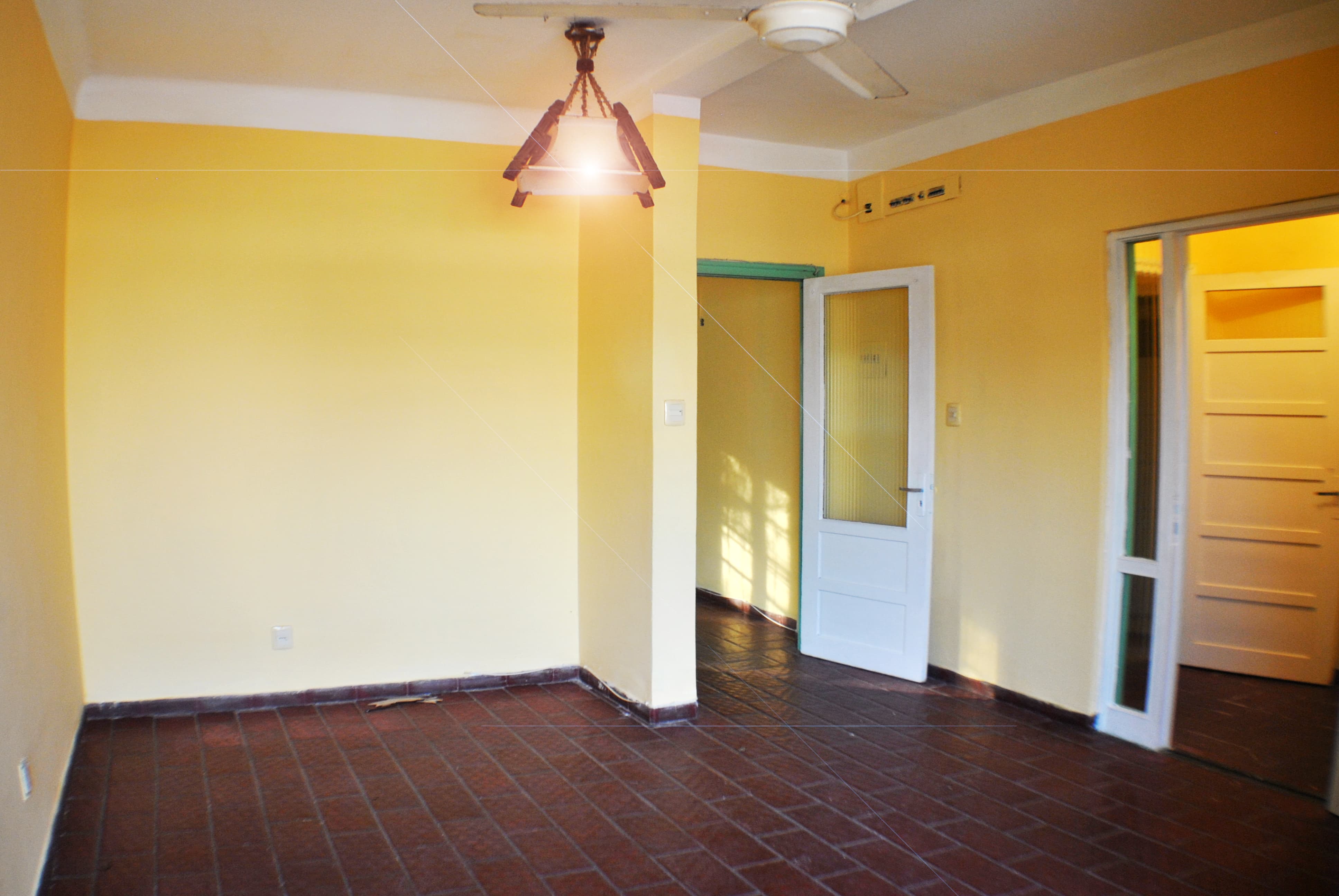 Imagen 7 de Casa de grandes dimensiones, ambientes espaciosos, confortables y luminosos.